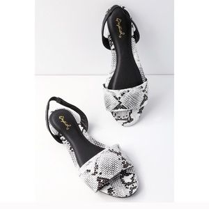 NWT snakeskin sling back blk/white sandals